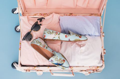 Gepackter Urlaubskoffer