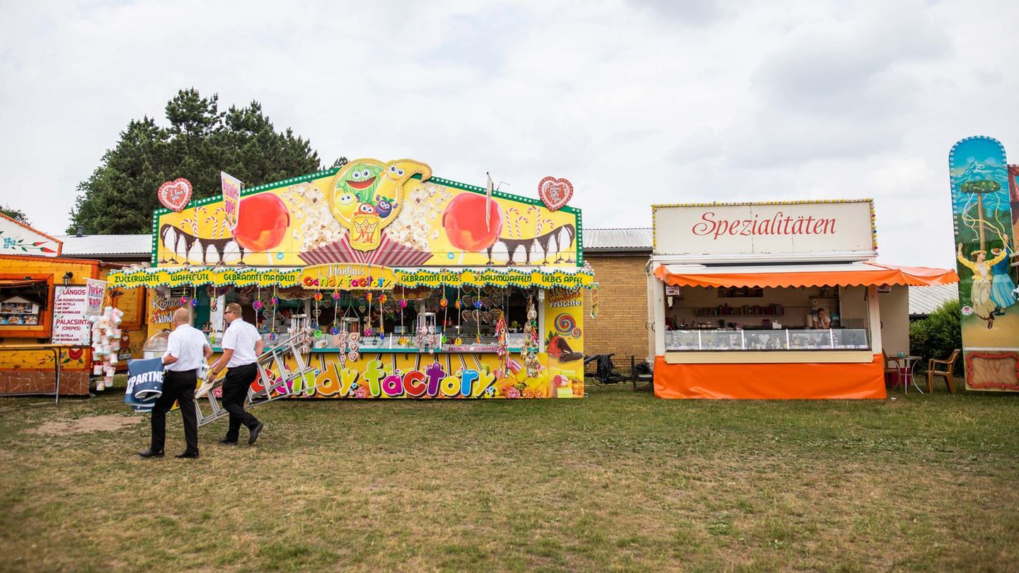 Dorfkindmomente: Zwei Stände auf einem Schützenfest