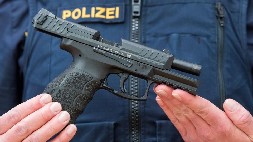 Wieviel Joul Hat Eine Polizeipistole Neue Dienstwaffe der Polizei - SFP 9 fällt in Mecklenburg-Vorpommern