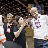 RISE Convention Hong Kong 2018 - Dieter Zetsche beim Rundgang über die Messe