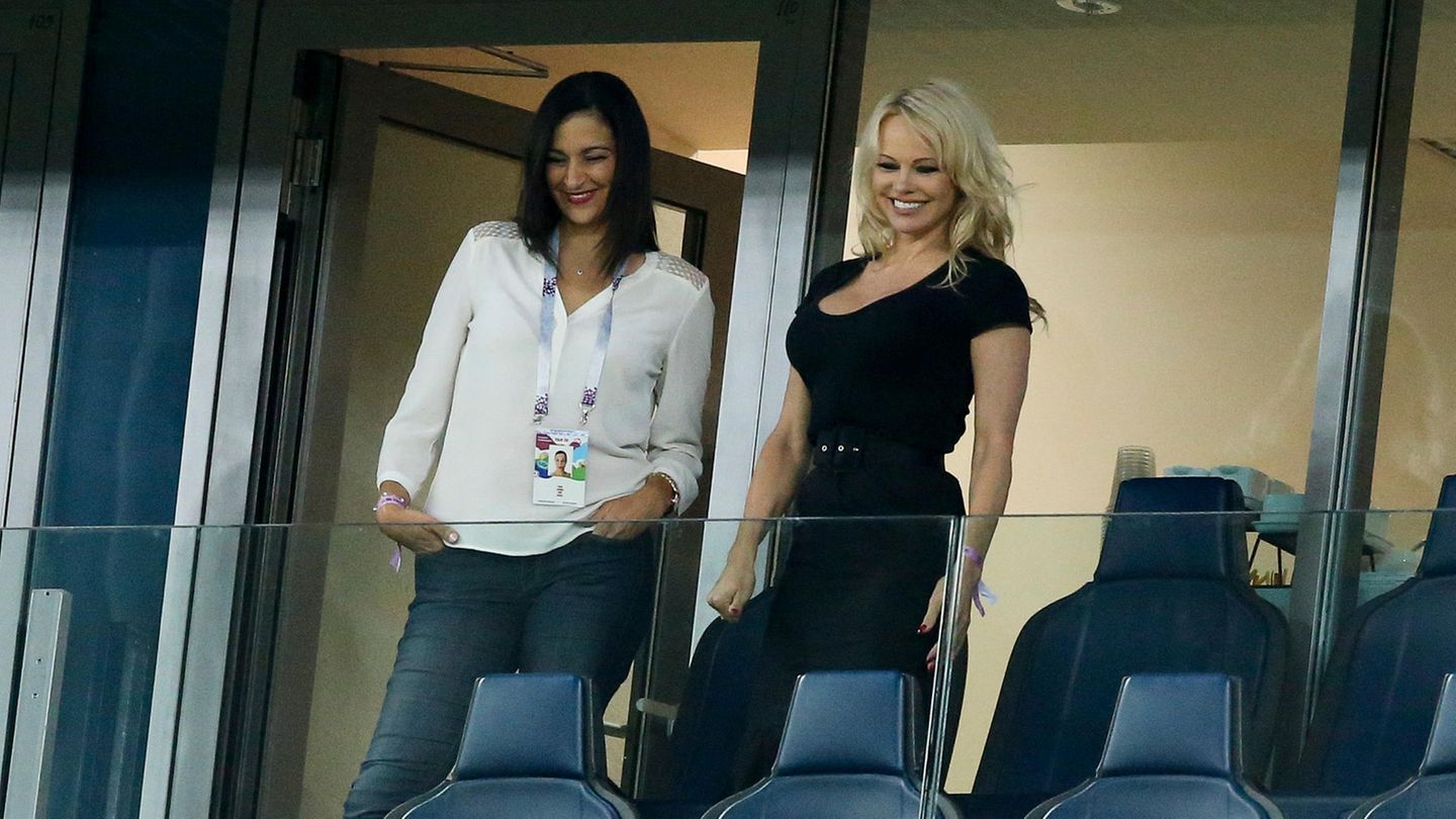 Pamela Anderson Pamela Anderson