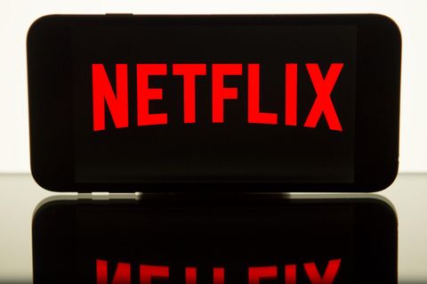 Netflix-Logo auf Smartphone