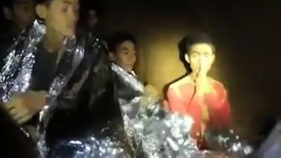 Der 14-jährige Adul Sam-on in einer Höhle in Thailand