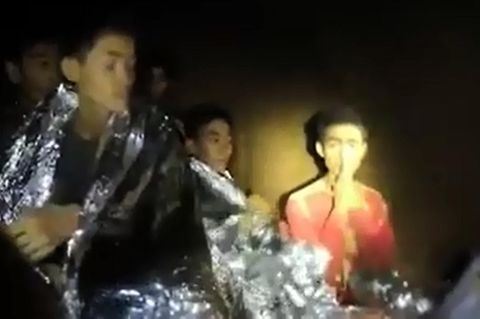 Der 14-jährige Adul Sam-on in einer Höhle in Thailand