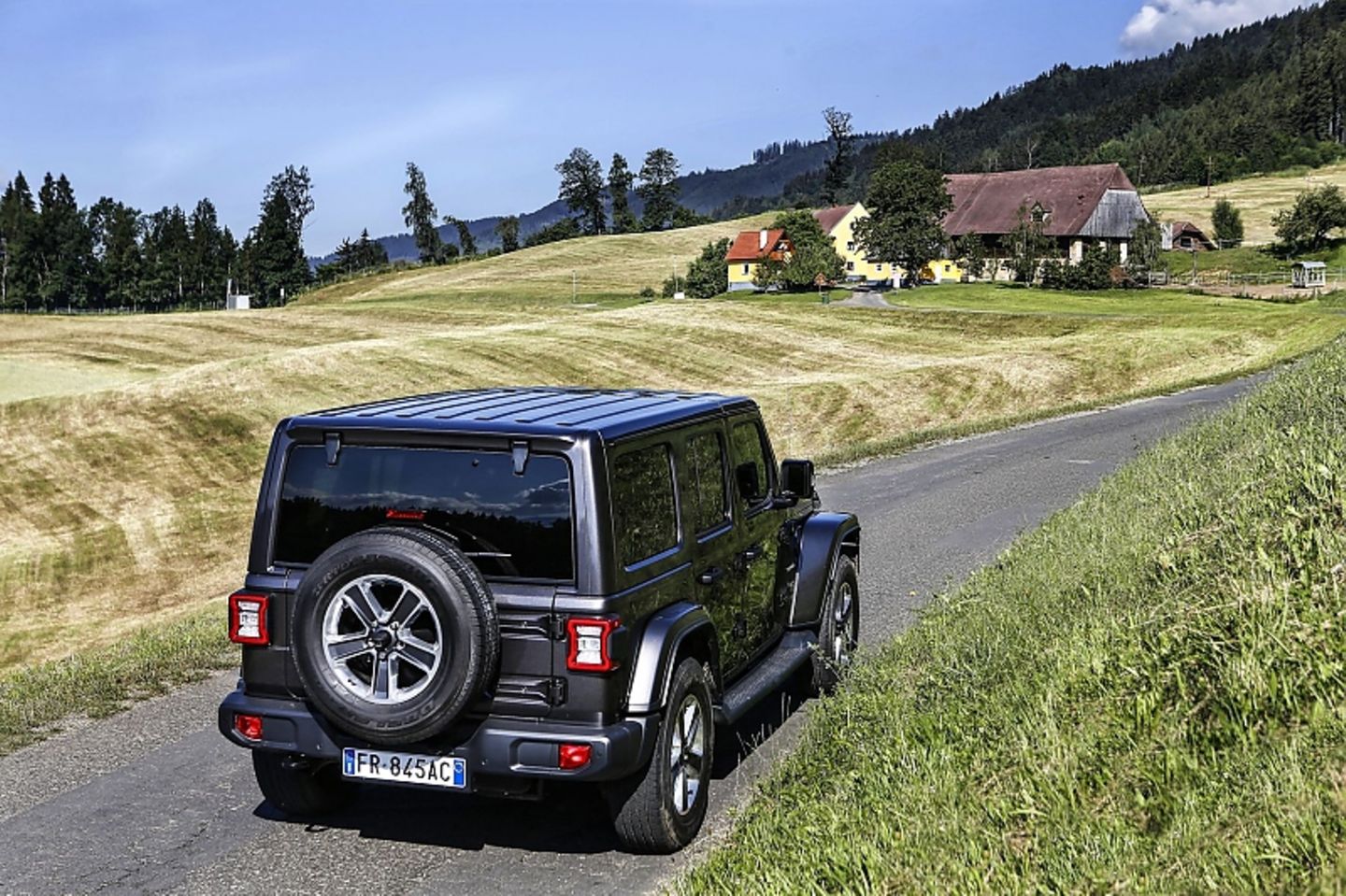 Zunächst gibt es Jeep Wrangler nur mit dem Zweiliter-DIesel