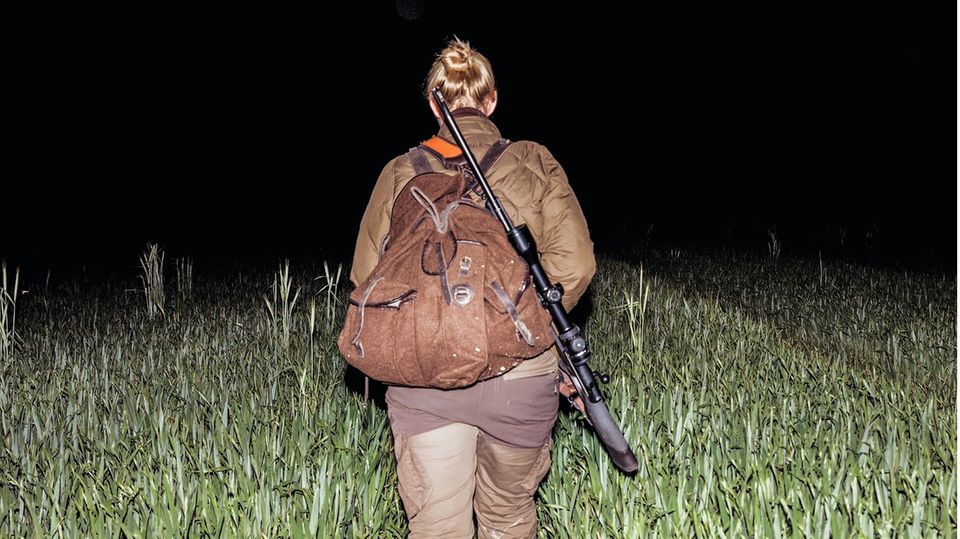 Jagd: "Smaug" nennt Steinbach ihr Gewehr, nach dem Drachen aus "Der Hobbit" "Smaug" nennt Steinbach ihr Gewehr, nach dem Drachen aus "Der Hobbit"
