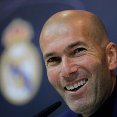 Katar lockt Zinedine Zidane mit 200 Millionen Euro für die WM 2022