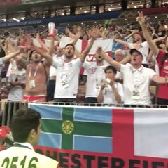Singende England-Fans im WM-Stadion