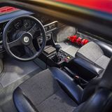 Der Fahrerarbeitsplatz im BMW M1