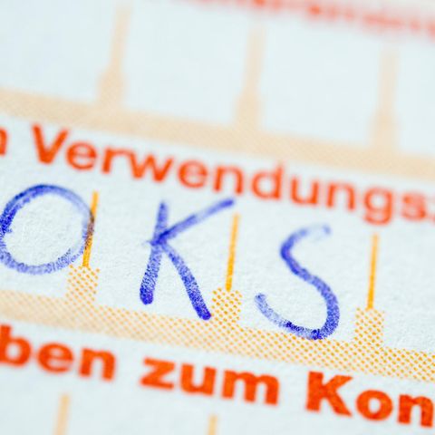 Überweisung