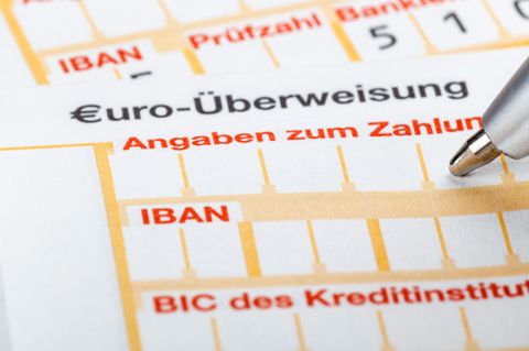 Witze im Verwendungszweck: Raten Sie mal, wer alles mitliest!