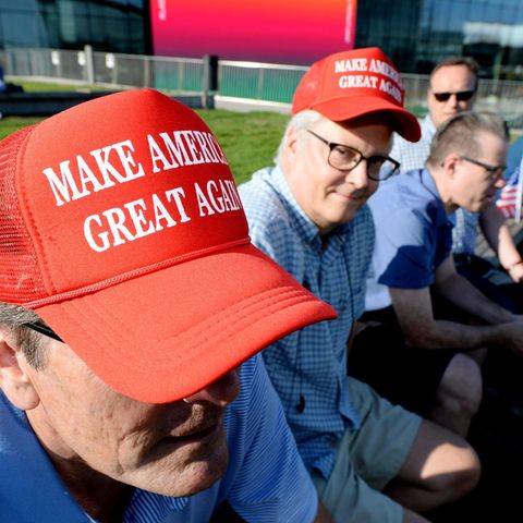 Donald Trump Make-America-Great-Again-Caps würden durch Schutzzölle teurer