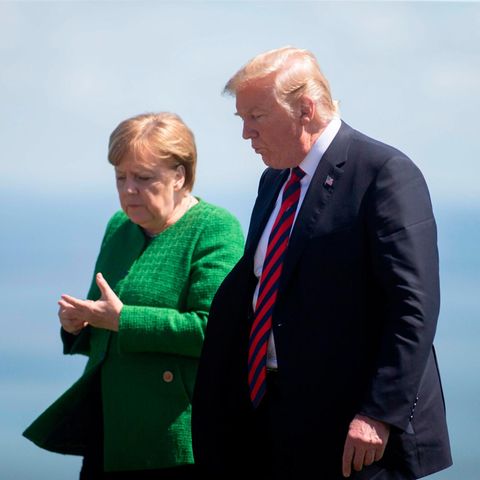 Donald Trump und Angela Merkel während des G7-Treffens in Kanada