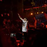 Highlight des ersten offiziellen Festivaltages war der Auftritt von Eminem. 15 Jahre lang hatten sich die Organisatoren des Roskilde-Festivals um ihn bemüht   