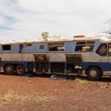 Der einst florierende Ort verwandelte sich schrittweise in eine Geisterstadt. Gegenstände des täglichen Gebrauchs wurden zurückgelassen - so wie dieser blaue Reisebus.