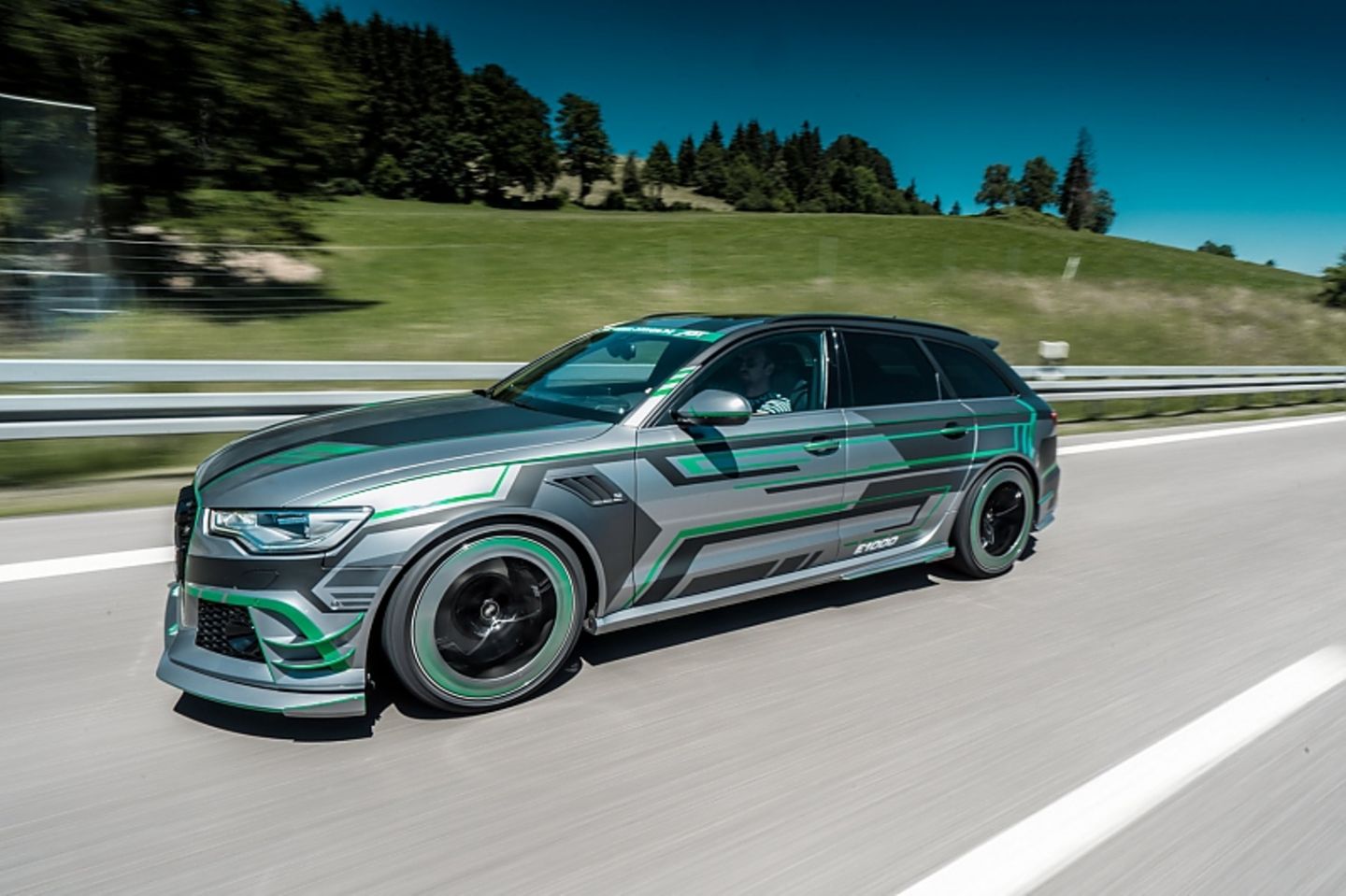 Abt Audi RS6-E - bis zu 15mal kann der Zwischenspurt erfolgen