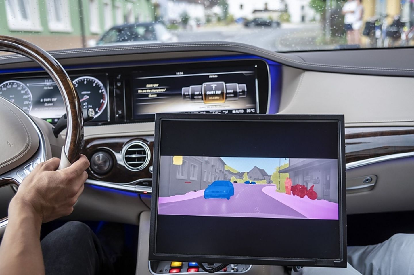 Mercedes und Bosch autonomes Fahren