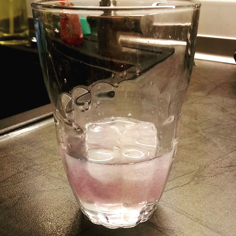 Gin Tonic Et voilà: gemischt mit Tonic.