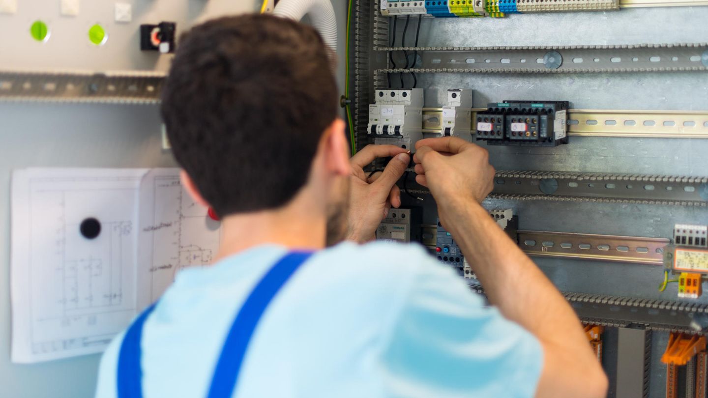 Geflüchtete mit Arbeitsvertrag sind von Abschiebungen bedroht
