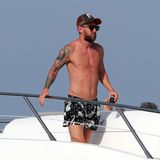 Noch ein Kapitän: Lionel Messi schippert mit seiner Familie vor Ibiza.