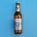 Fever-Tree Smoky Ginger Ale  Was ist das für eine Limo? rauchige Ingwerlimonade  Wie viel kostet sie? etwa 1,49 Euro  Wie schmeckt sie? rauchig, nach Schinken, mal etwas Anderes, zum Grillabend oder zum Mixen mit Bourbon Whiskey