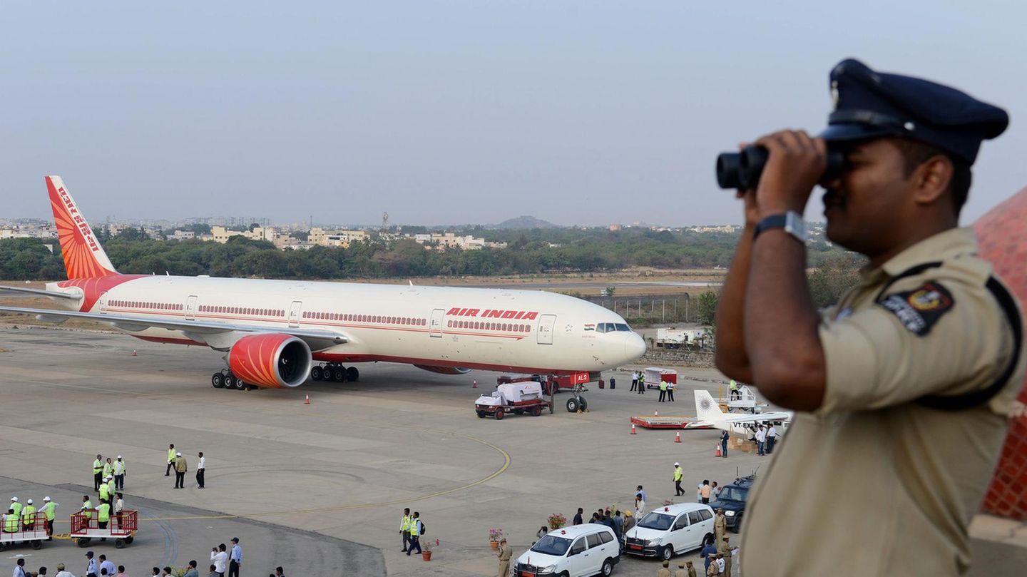 Unangenehme Mitreisende: Auf einem Flug von New York nach Mumbai flogen in der Business Class einer Boeing 777 von Air India Bettwanzen mit.