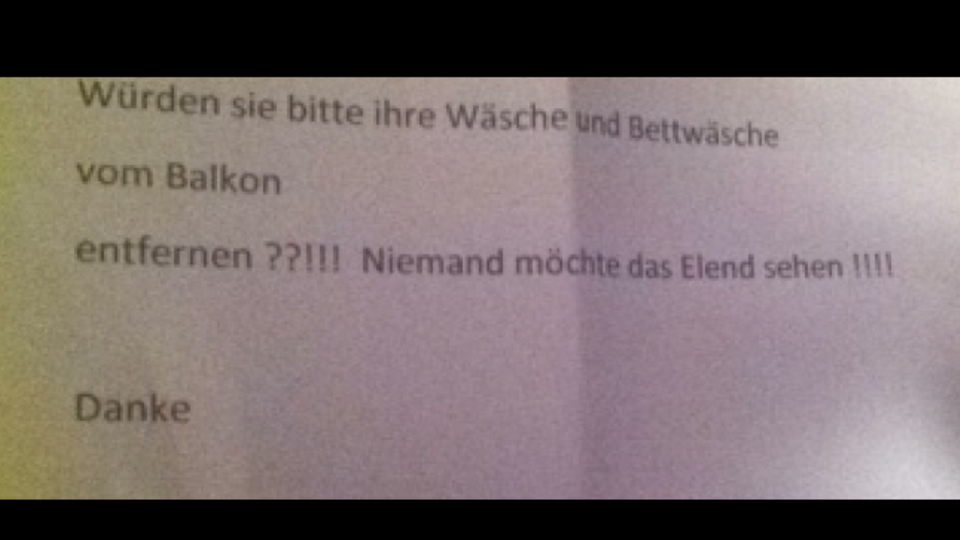 Nachbarschaftskrieg: Diese Nachricht steckte in meiner Tür Nachbarschaftskrieg: Diese Nachricht steckte in meiner Tür