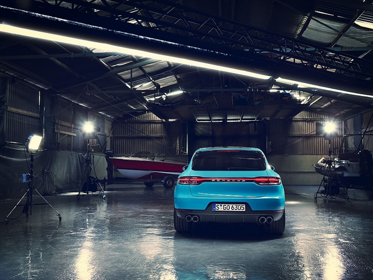 Gegen Ende des Jahres ergänzt ein Dreiliter-Sechszylinder mit jetzt 260 kW / 354 PS das Triebwerks-Portfolio