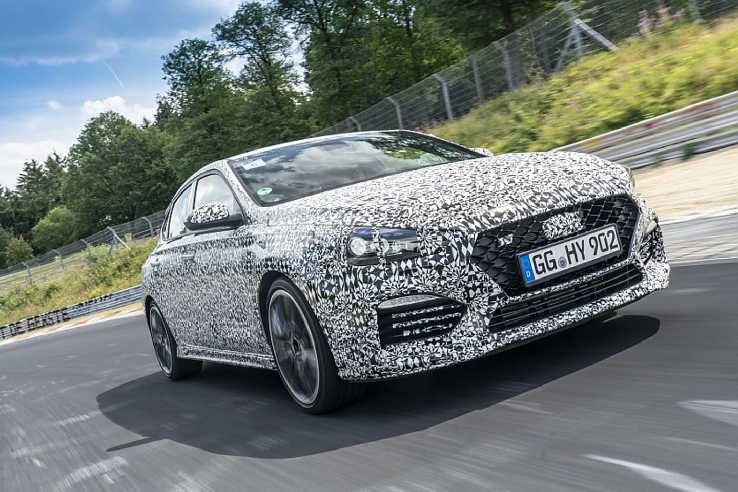 Der Hyundai i30 N Fastback Prototyp lässt sich entspannt fahren