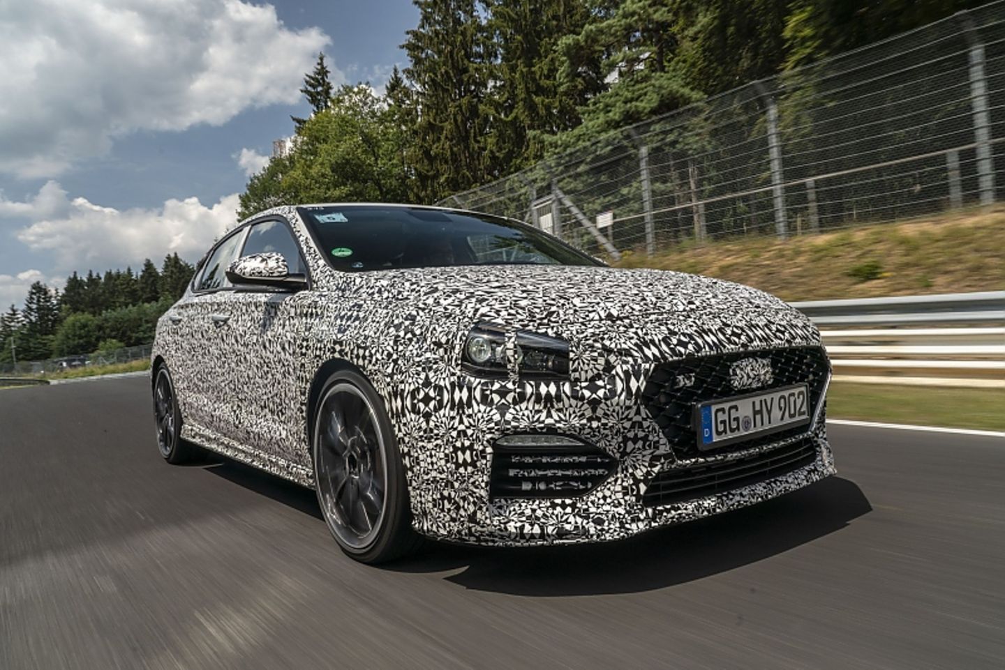Hyundai i30 N Fastback Prototyp hat das Performance Paket mit 275 PS