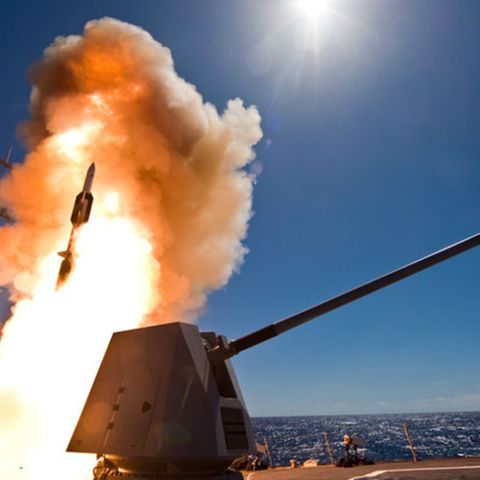 Raketenstart an Bord der USS Dewey DDG 105.