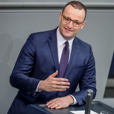 10 Geheimnisse: An welchen Prominenten er vermietet - und neun weitere Geheimnisse über Jens Spahn