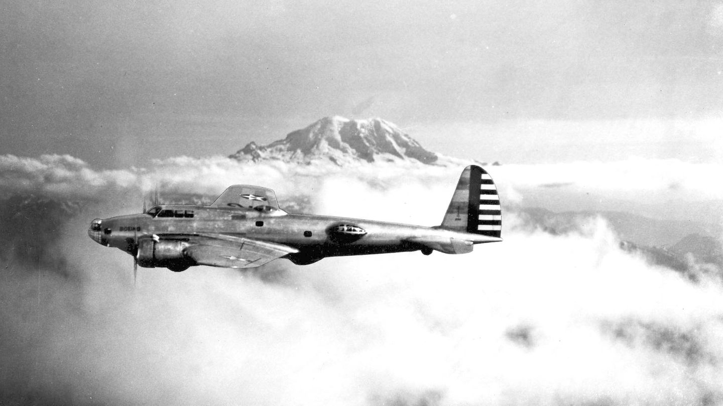 Der Prototyp der späteren B-17 flog bereits 1935