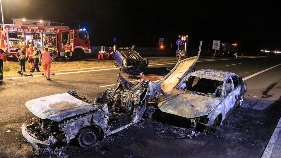 Nachrichten Deutschland Autobahn 3 Nürnberg Nachrichten aus Deutschland: Unfall auf der Autobahn 3 Nürnberg