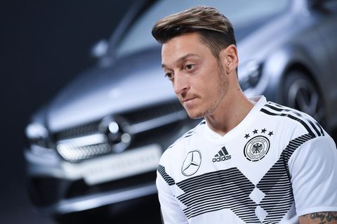 Mercedes-Benz in der Causa Mesut Özil