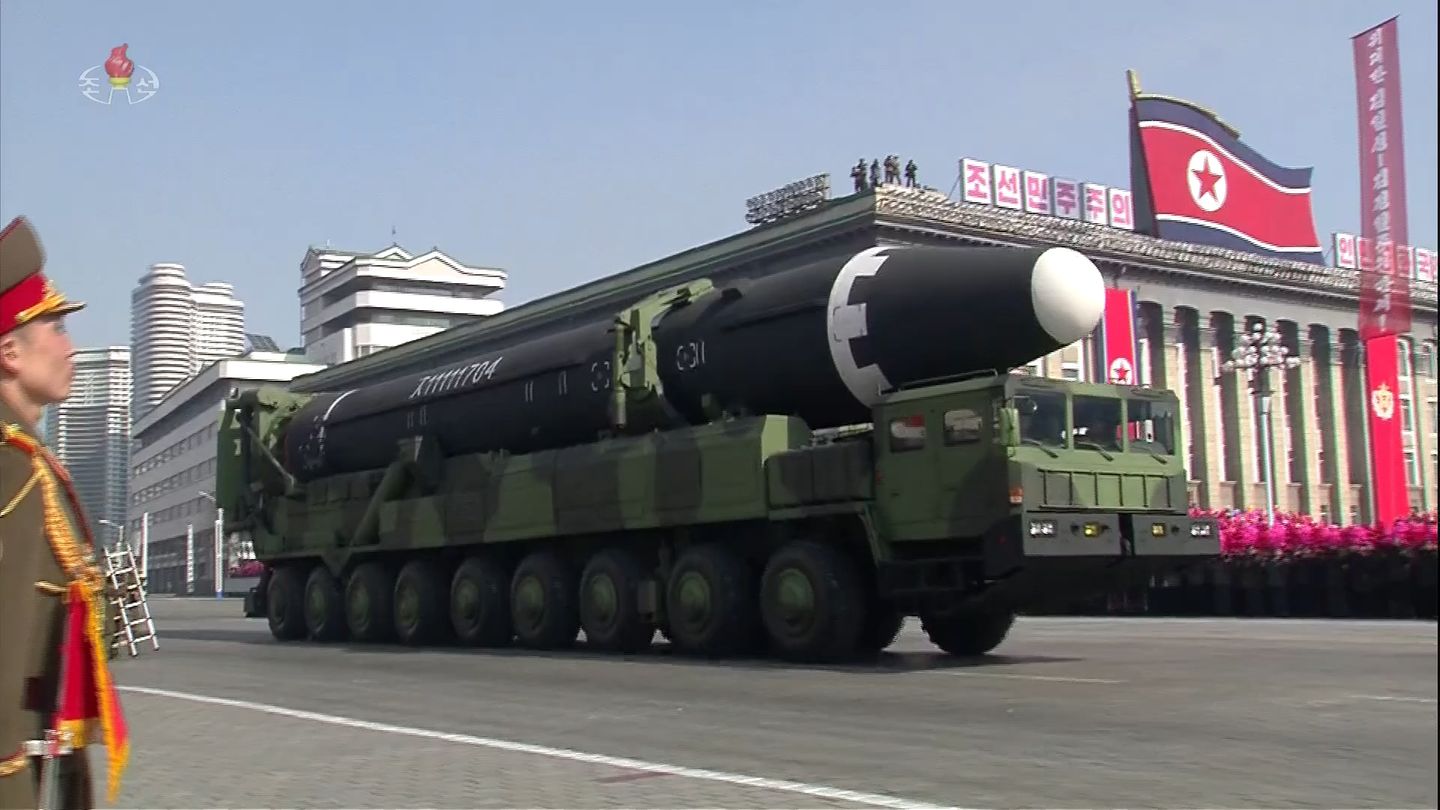 Eine Interkontinentalrakete vom Typ Hwasong-15 (Archivbild)
