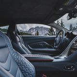 Aston Martin DBS Superleggera - die Sitze bieten guten Seitenhalt