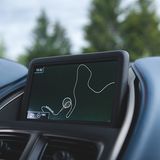 Aston Martin DBS Superleggera - das Bediensystem stammt von Daimler