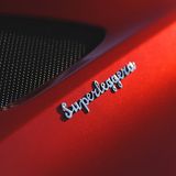 Aston Martin DBS Superleggera - von wegen: 1.800 kg