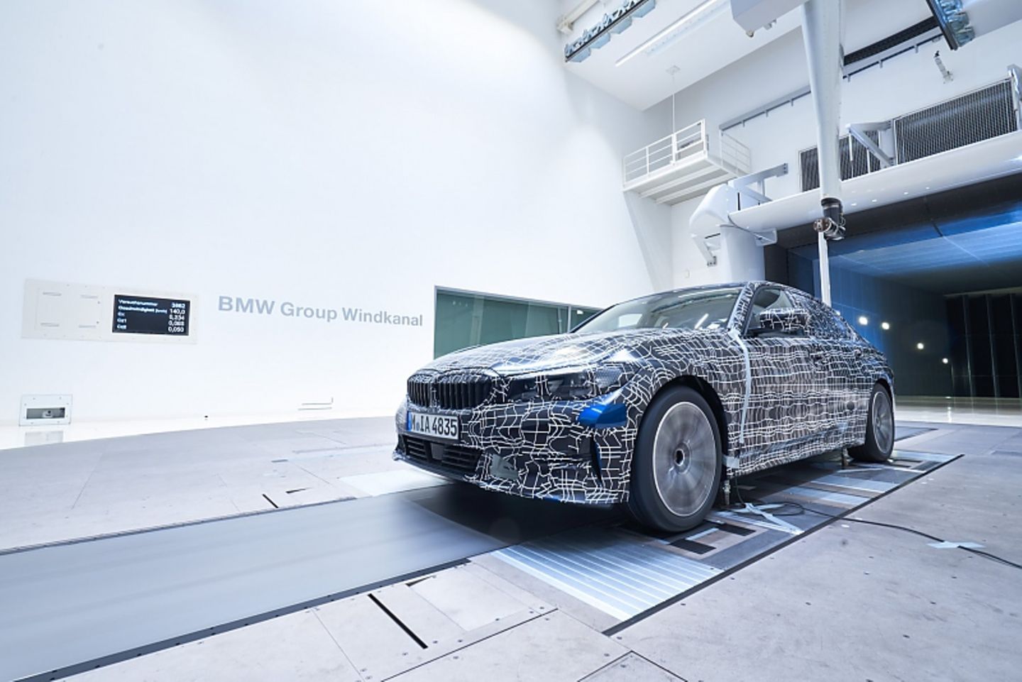 BMW 3er im Windkanal