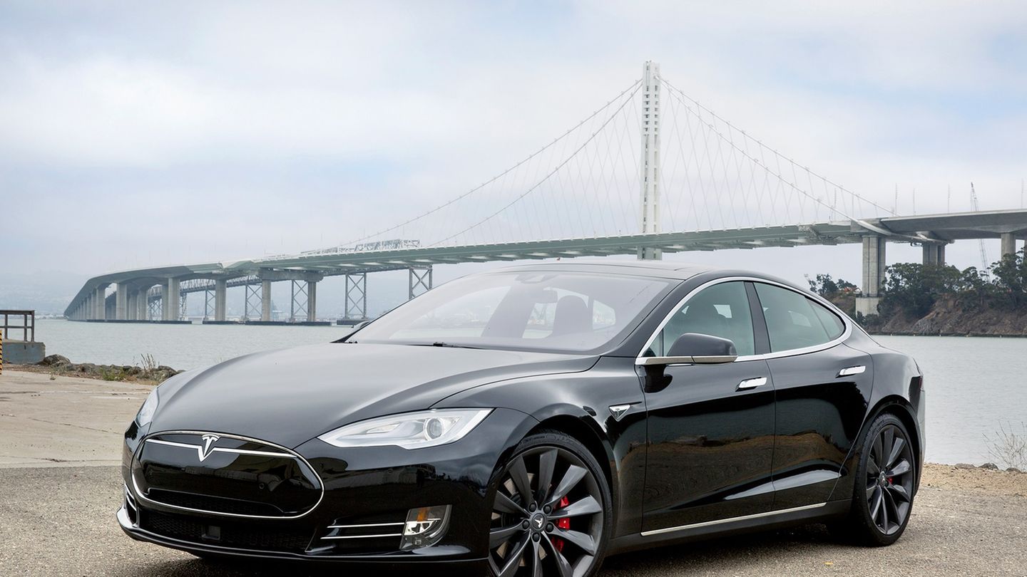 Ein wichtiges Feature beim T90D ist die lebenslange und kostenfreie Aufladung im Supercharger-Netz.