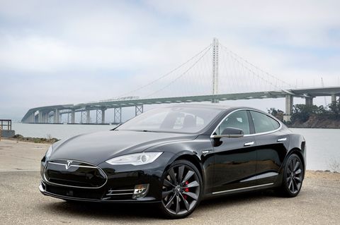 Ein wichtiges Feature beim T90D ist die lebenslange und kostenfreie Aufladung im Supercharger-Netz.
