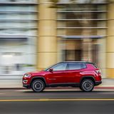 Der Jeep Compass ist rund 4,40 Meter lang