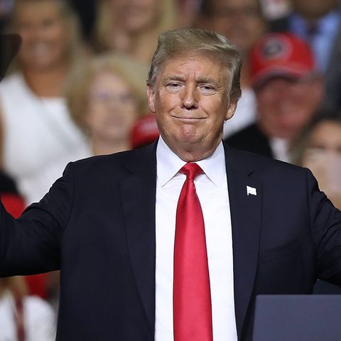 "The Trump of the Week": Absurde Show: Trump mimt sich selbst - doch am Ende kommt die traurige Wahrheit heraus
