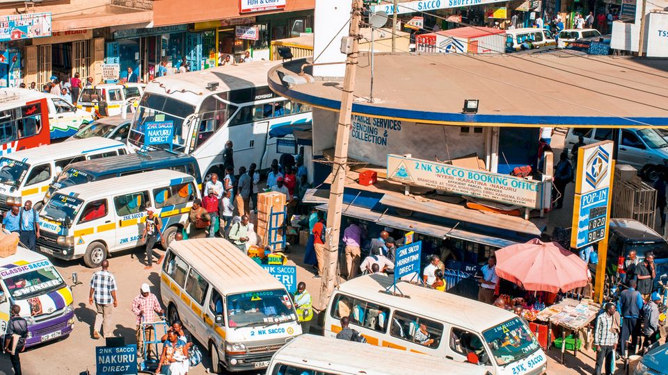 Umgekehrte Migration : Trubel auf den Straßen Nairobis Trubel auf den Straßen Nairobis