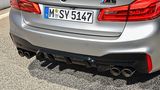 BMW M5 Competition hat ebenfalls die M-typischen vier Endrohre
