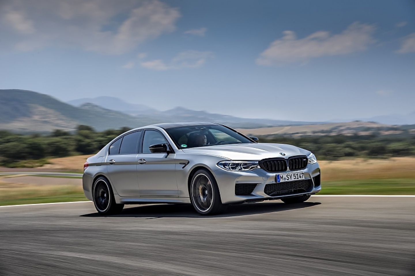 Der BMW M5 Competition eignet sich auch als Reiselimousine