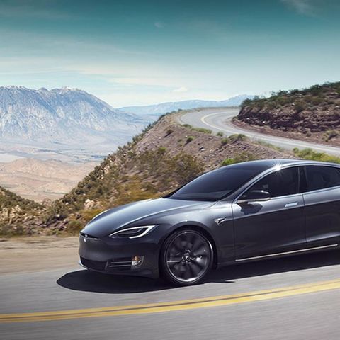 Das Model S bleibt auch gebraucht ein sehr teures Fahrzeug.