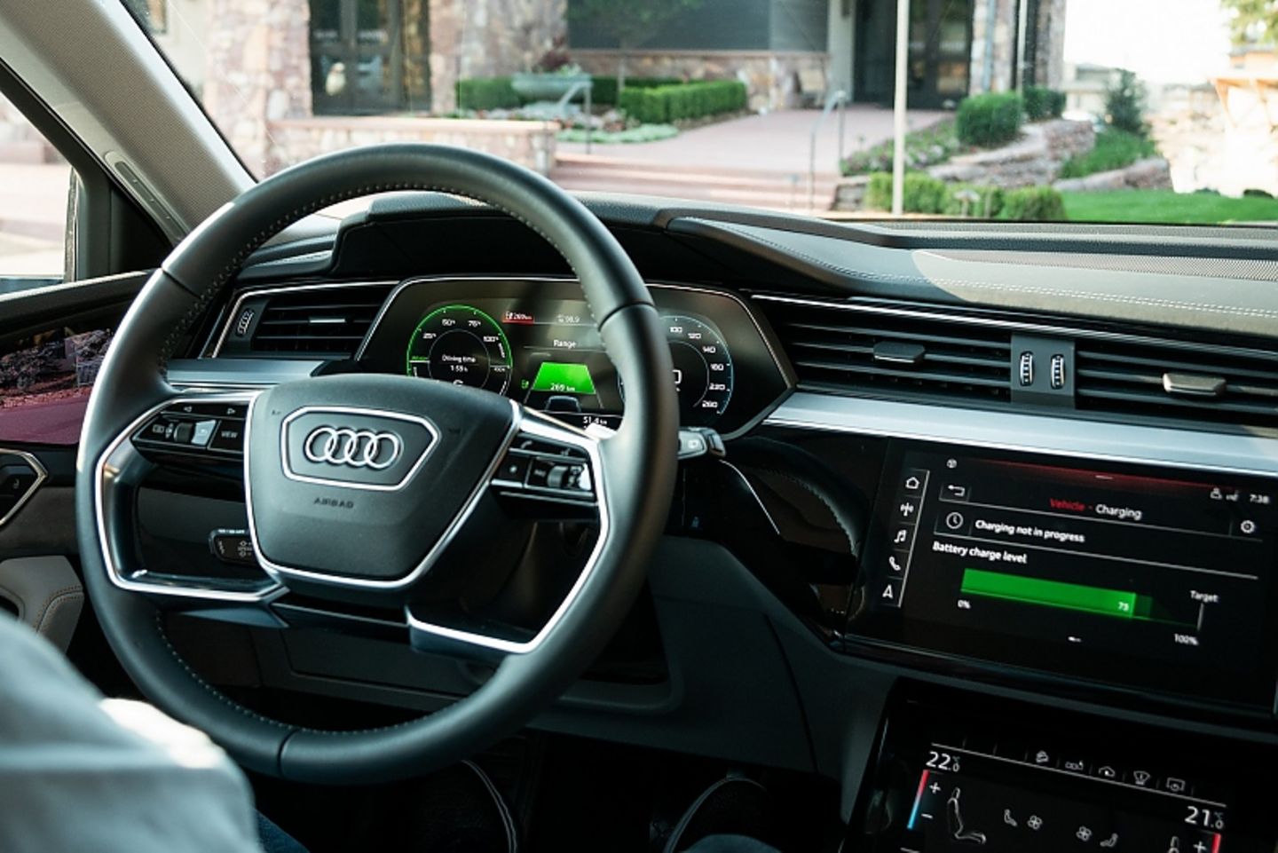 Das Interieur gleicht dem des A8