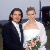 2002 heiraten Leon Moreno (Daniel Fehlow) und Cora Hinze (Nina Bott)